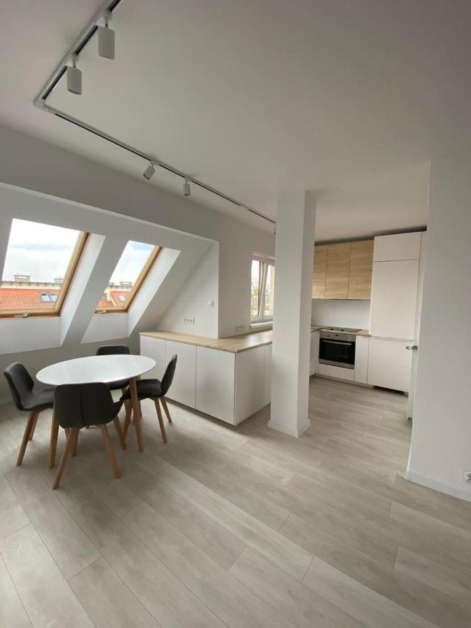 3 Pokojowy Nowoczesny Apartament Z Widokiem Na Jeziorak Lägenhet Iława Exteriör bild